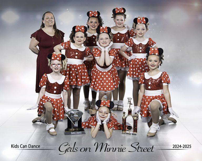 KCD_0018_Girls on Minnie Street